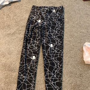 spiderweb leggings